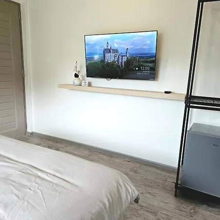 โรงแรมดีรูม D Room Samut Prakan Exterior photo